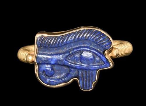 archaicwonder:Egyptian Lapis Lazuli Eye of Horus in Gold Ring,...
