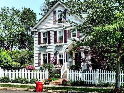 A house in #Smithtown, #NY...