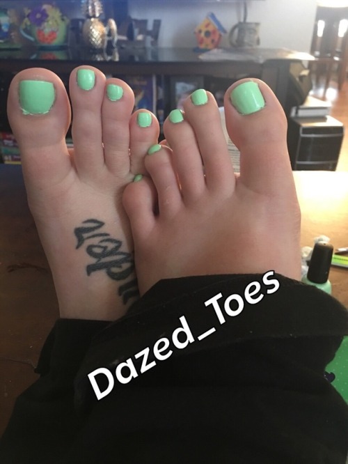 dazed-toes:Just Painted My Pretty Toes! Do You Guys/Girls Like...