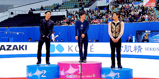 incandescentlysilver - same height podium || 2018 Japanese...