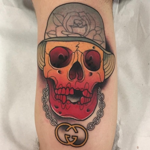 Kike Esteras hat;Kike Esteras;@Kike.Esteras;rose;chain;tattooist;artist;tattooing;flash;skull