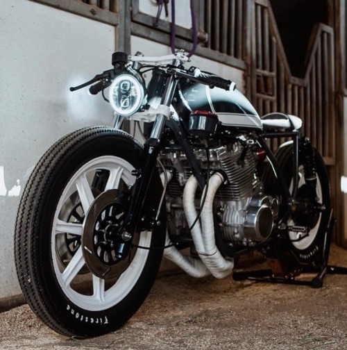 utwo - Yamaha XS1100 Cafe Racer© upcycle garage