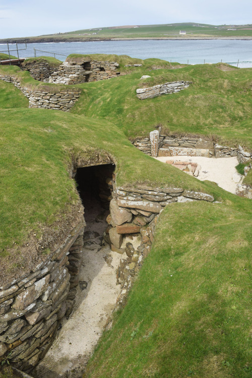 on-misty-mountains - Skara Brae, Prehistoric Village, Neolithic...