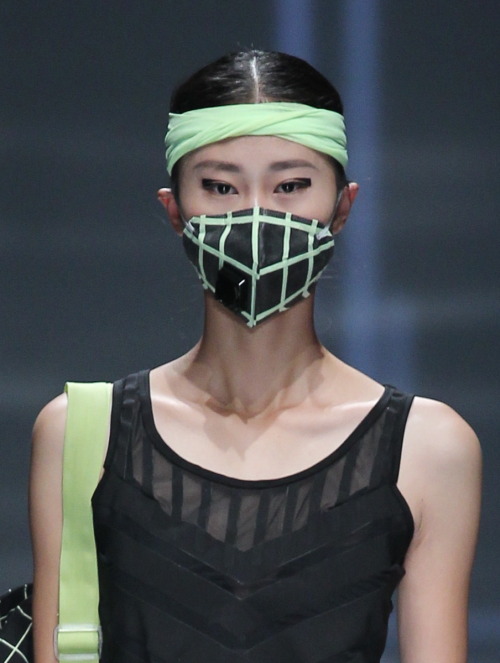 coredumpproject:bodyfluids:Smog masks at QIAODAN Yin Peng S/S...