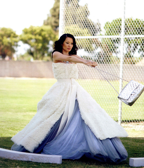 roachpatrol:flawlessbeautyqueens:Lucy Liu photographed by...