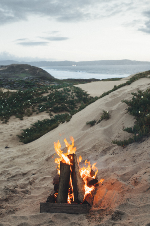 0ver-load - imbradenolsen - camp fire at the beach in Monterey♥