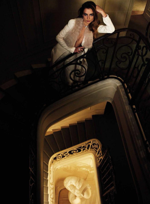 lelaid - Andreea Diaconu by Ezra Petronio for Vogue España,...