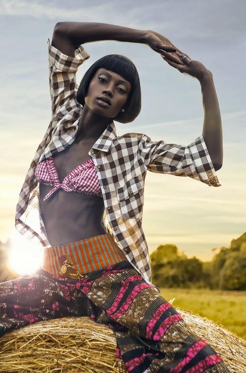 fromobscuretodemure - Rema Royal in Stella Jean, photographed by...