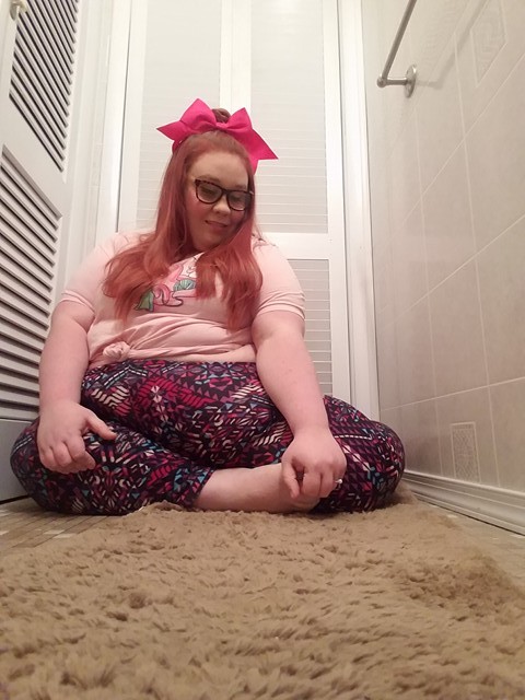 letsgetflirty:Chubby little girl, up to no good.