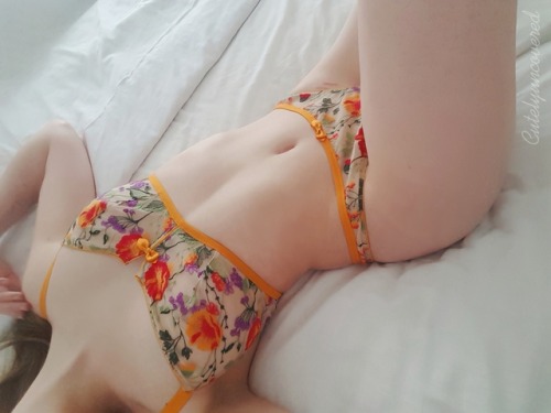 cutelyuncovered - Not my usual aesthetic, but this Huit8 set was...