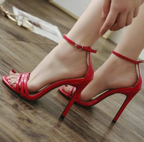 Very Sexy High Heels - Tacones Muy Sexys