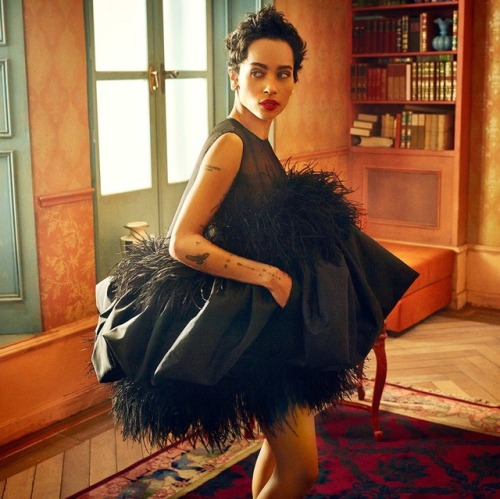 sinnamonscouture:The Stars Come to Life for the Vanity Fair...