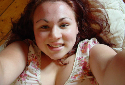curvyrosy - Hello to all my followers. I’m Rosy, a voluptuous and...
