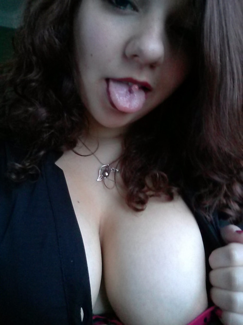midagesexmaniac:This is faciallover (23) - I met her and fuck...