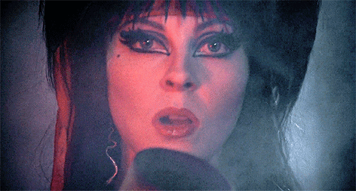 classichorrorblog - Elvira - Mistress Of The DarkDirected by James...