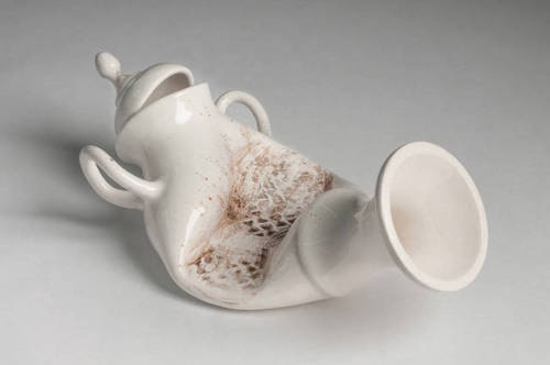 lesstalkmoreillustration - Laurent Craste(via These porcelains...