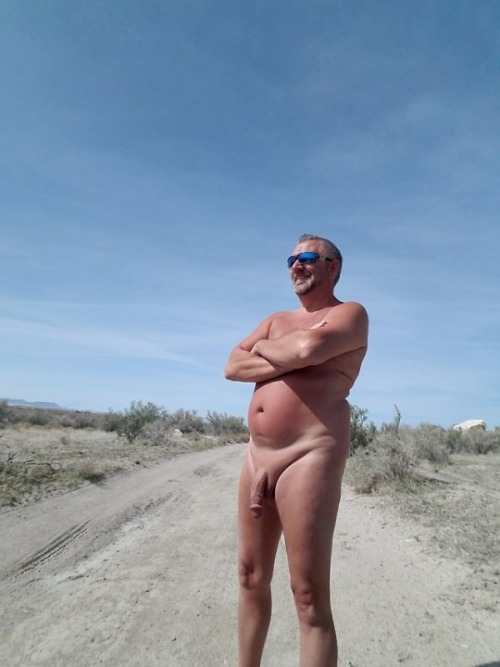 dudes-naked:Reblog from juancho2014.236k+ follow All my...