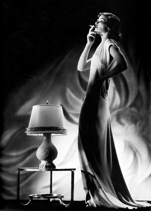 wehadfacesthen - Katharine Hepburn, 1934, photo by Ernest Bachrach