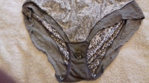 wifes worn panties with nice damp crotch