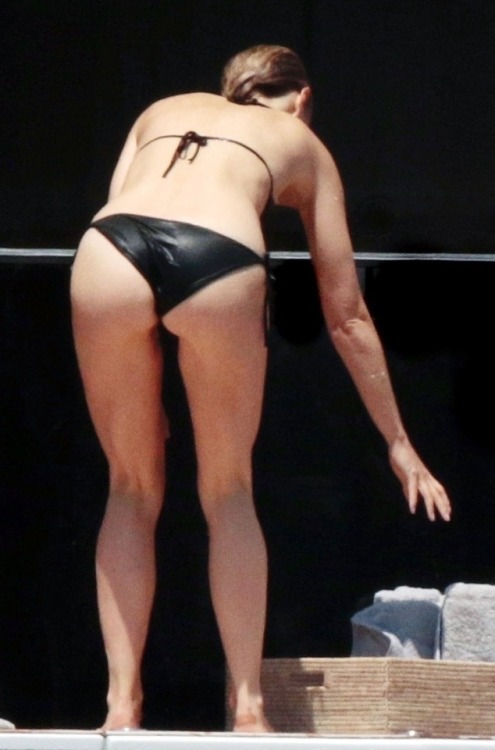donottagphotos - Gwyneth black bikini
