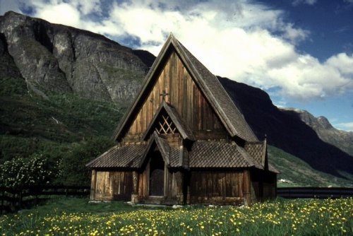 northernvikinggirl:This is Øye stave church located in Vang,...