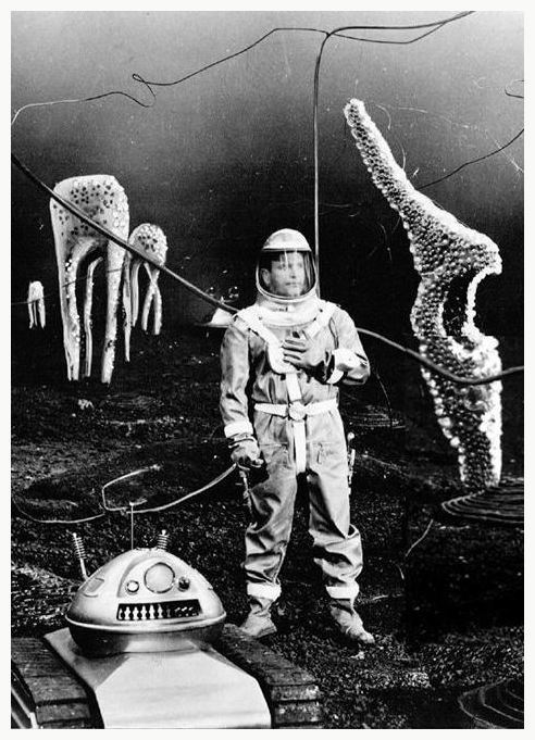 FIRST SPACESHIP ON VENUS (1960)