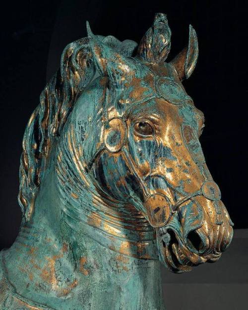 ratak-monodosico - Equestrian Statuary Detail to a Work that...