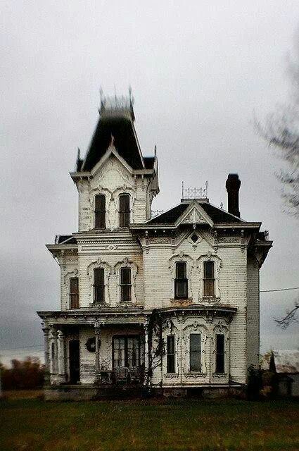 steampunktendencies - “Castle Hill” Ruggle, Ohio. Built in 1878