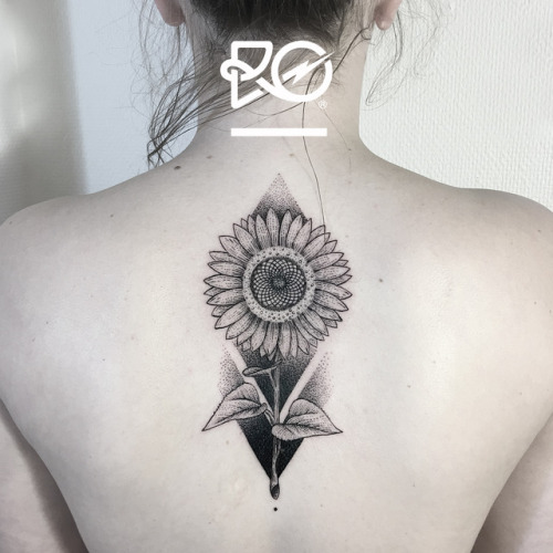 ro-tattoo - By RO. Robert Pavez • Sunflower • Now taking...
