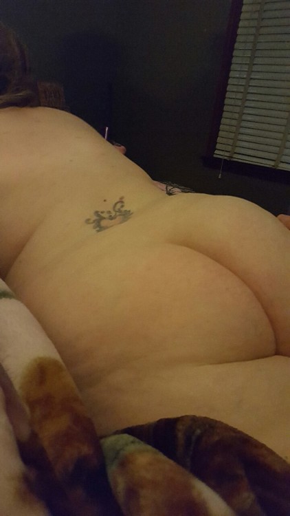 kevinamy9 - Reblog if u want to fuck my wife and fill her worth...