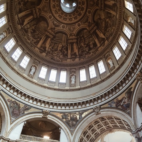 calliophies:St Paul’s Cathedral, London.