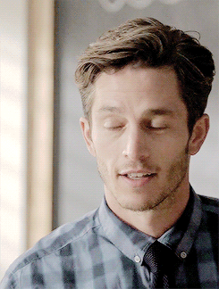 Bobby Campo in Scream is seriously giving me life right now