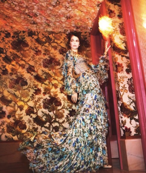 jordydior - Kendall Jenner for the April issue of Vogue.