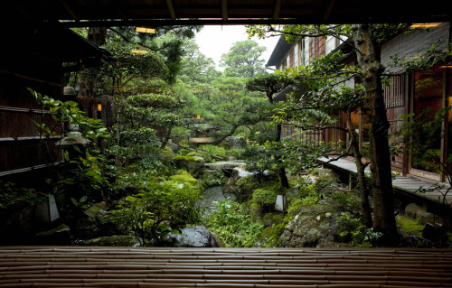 iesuuyr:Japanese Garden - Nishimuraya Honkanby...