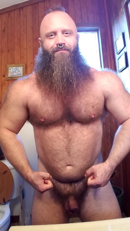 beardedmusclemaster - Manimal enjoying dirty-bulking season.
