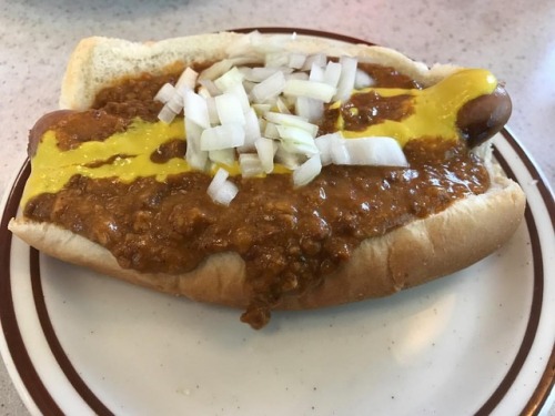 Adventures in the Midwest - When in Michigan… #coneydog...