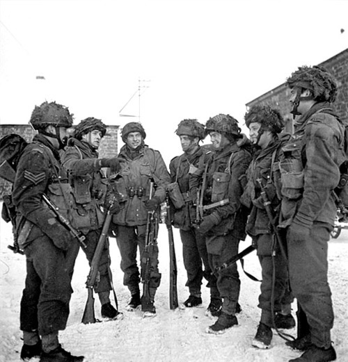 wwii-in-photographs - Paratroopers of the 1st #Canadian...