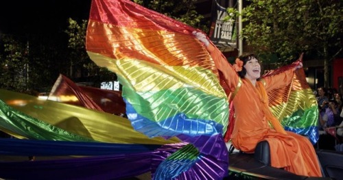 janecurtin - Lily Tomlin at the 2011 Sydney Gay & Lesbian...