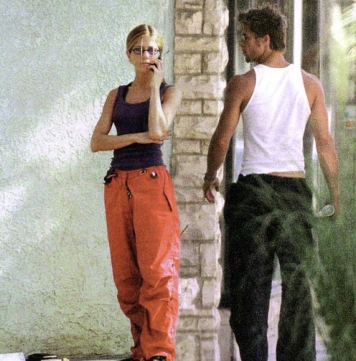 d0pefashi0n - Brad Pitt & Jennifer Aniston, Los Angels 1998.