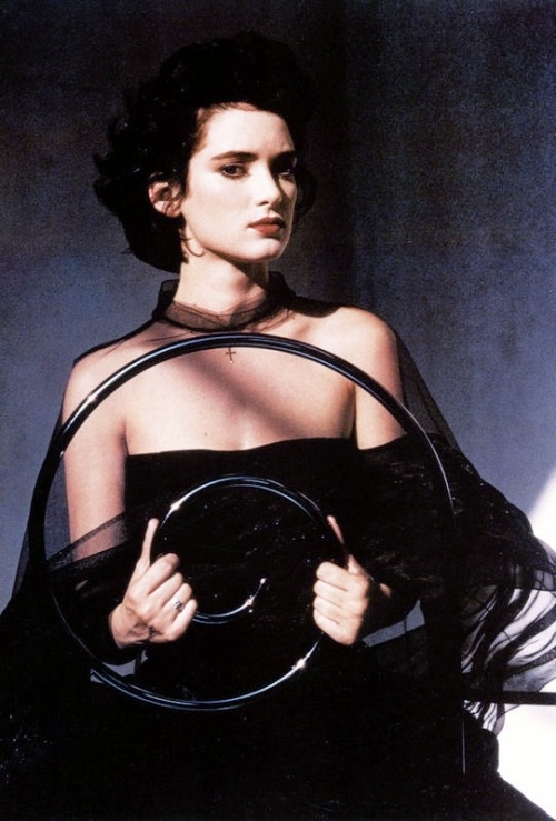 vintagewhiplash - Winona Ryder c. 1990s