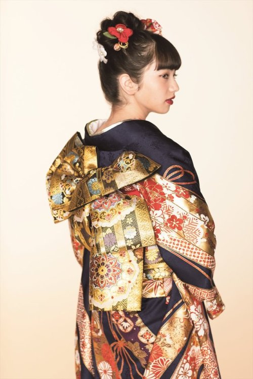 taishou-kun - Komatsu Nana 小松菜奈 modelling for Kyoto Kimono Yuzen...