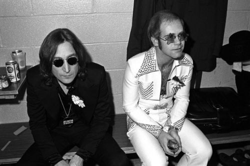 awesomepeoplehangingouttogether - John Lennon and Elton John