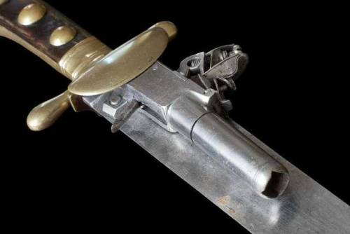 peashooter85:Hunting sword combined with flintlock pistol, 18th...