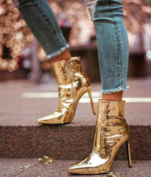 high-heels-shoes