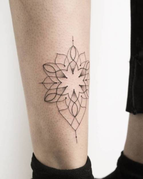 By Mariloillustration, done in Girona. http://ttoo.co/p/32806 small;astronomy;line art;of sacred geometry shapes;tiny;mandala;ifttt;little;star;achilles;mariloalonso;medium size;fine line