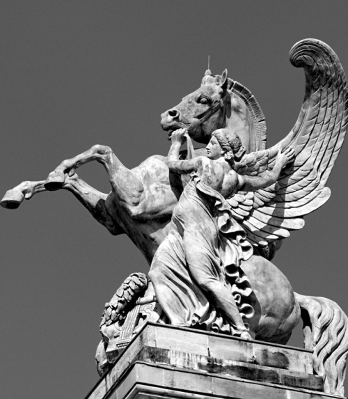 artemisdreaming - Pheme (Ossa, Renown, Fame) holding back Pegasus...