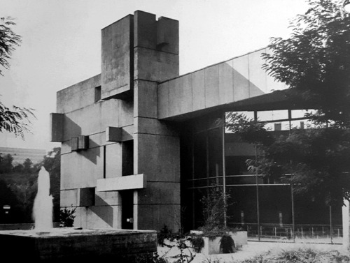 germanpostwarmodern - Community Center St Albert (1970-72) in...