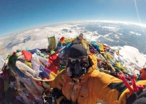 anotherbondiblonde - A selfie taken at the top of Mt. Everest...