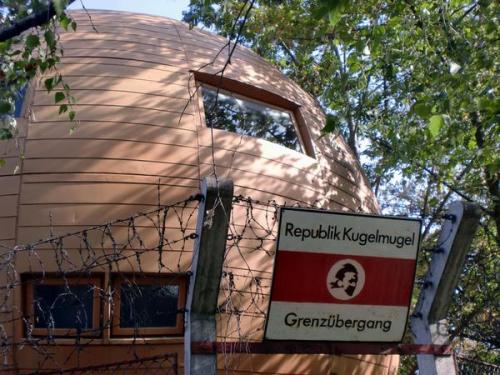 The Republic of Kugelmugel - Edwin Lipburger | Vienna