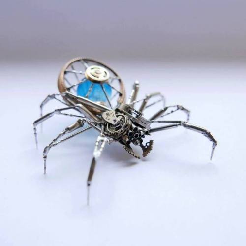 steampunkages - Mechanical insects by Justin...